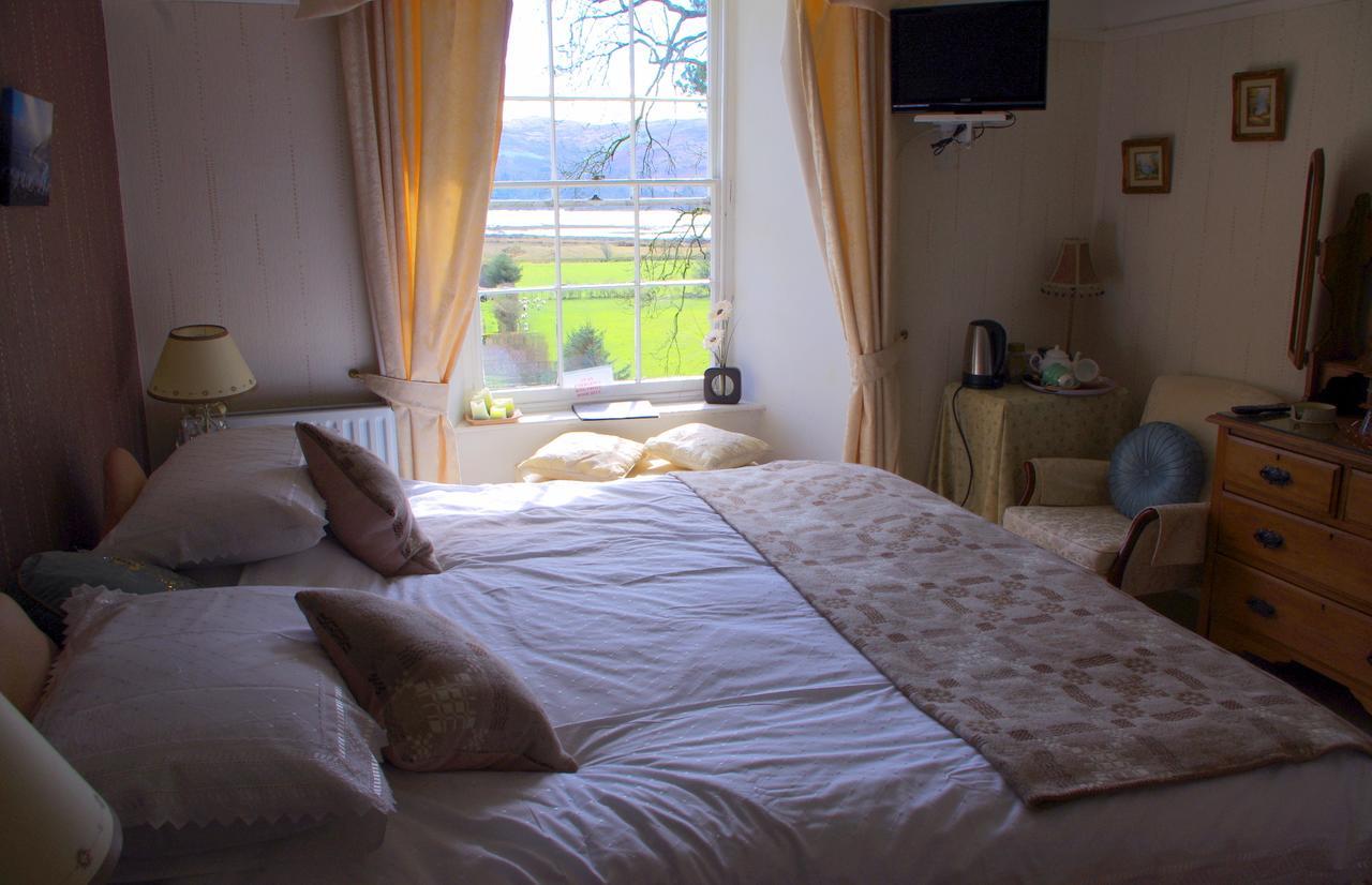 Gogarth Hall Farm Holidays Pennal Exteriör bild